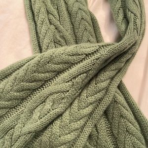 Cashmere scarf